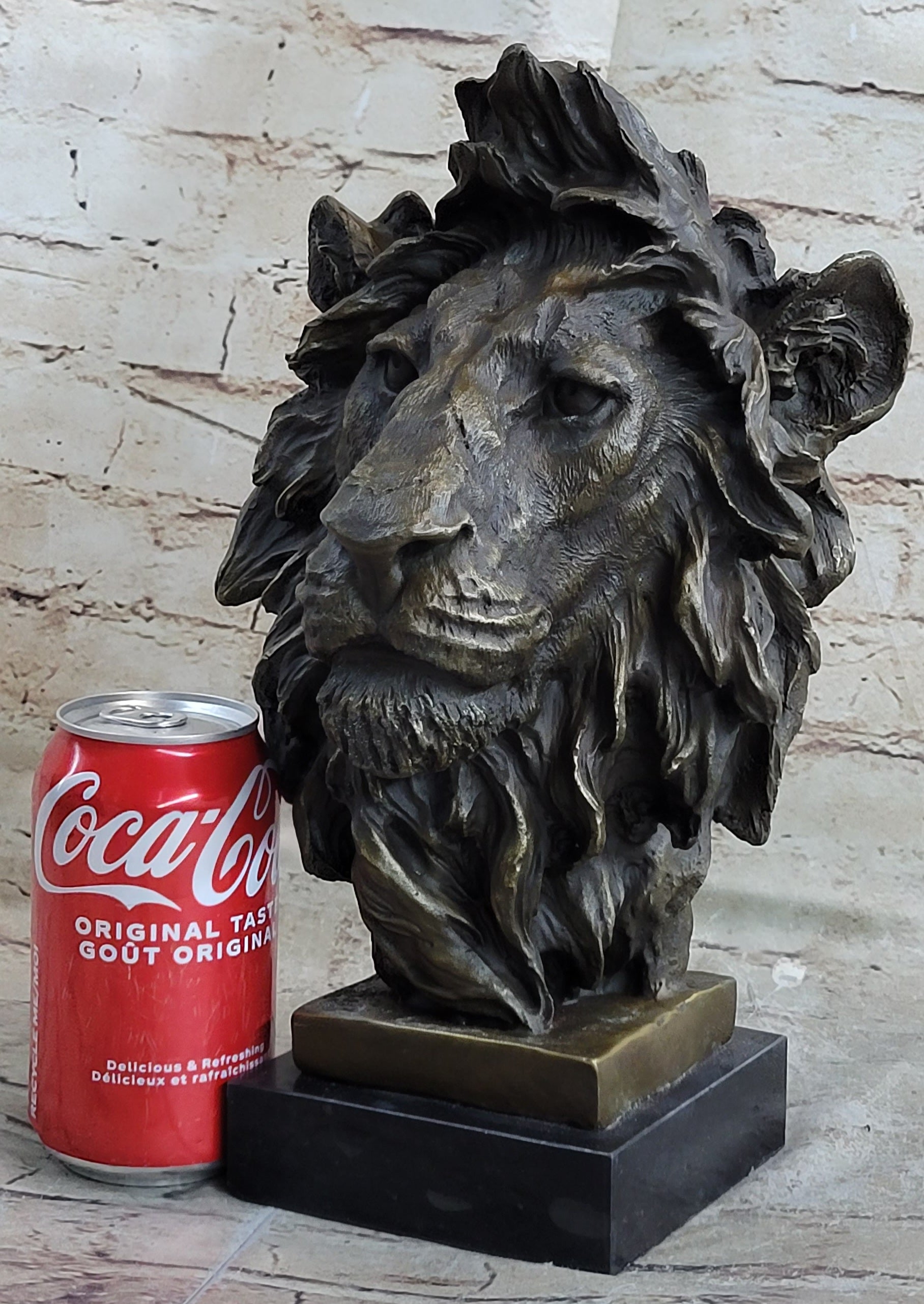 Hot Cast Bronze Male Lion Bust on Marble Base