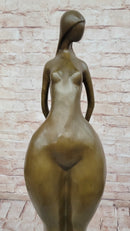 Abstract Bronze Female Sculpture – Modern Nude Woman on Marble Base