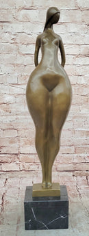 Abstract Bronze Female Sculpture – Modern Nude Woman on Marble Base