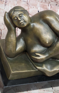 Reclining Nude Woman Bronze Sculpture – Botero Style Art
