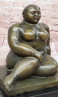 Voluptuous Seated Nude Bronze Sculpture – Botero Style Art