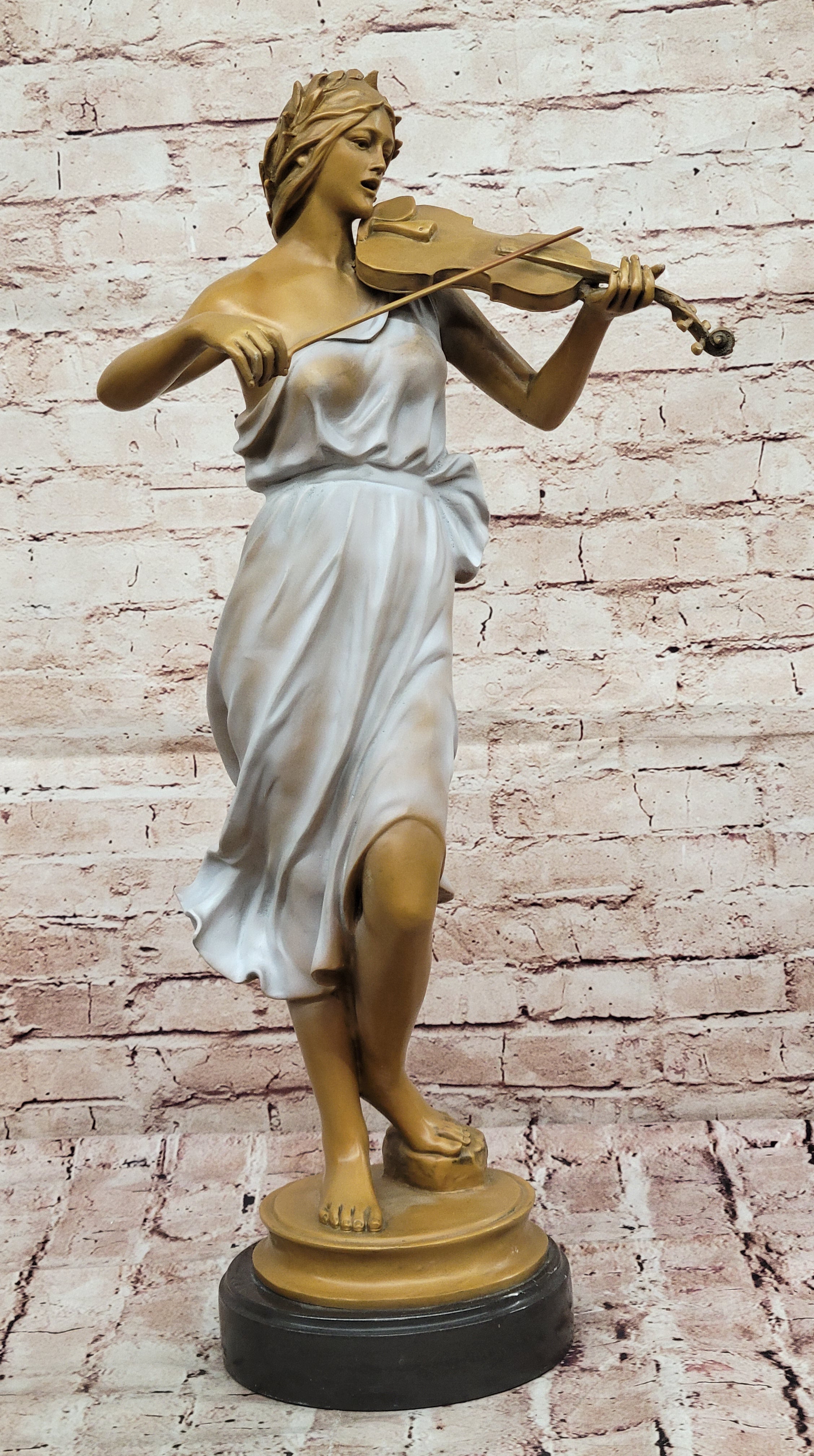 Bronze Violinist – Graceful Woman Playing Violin