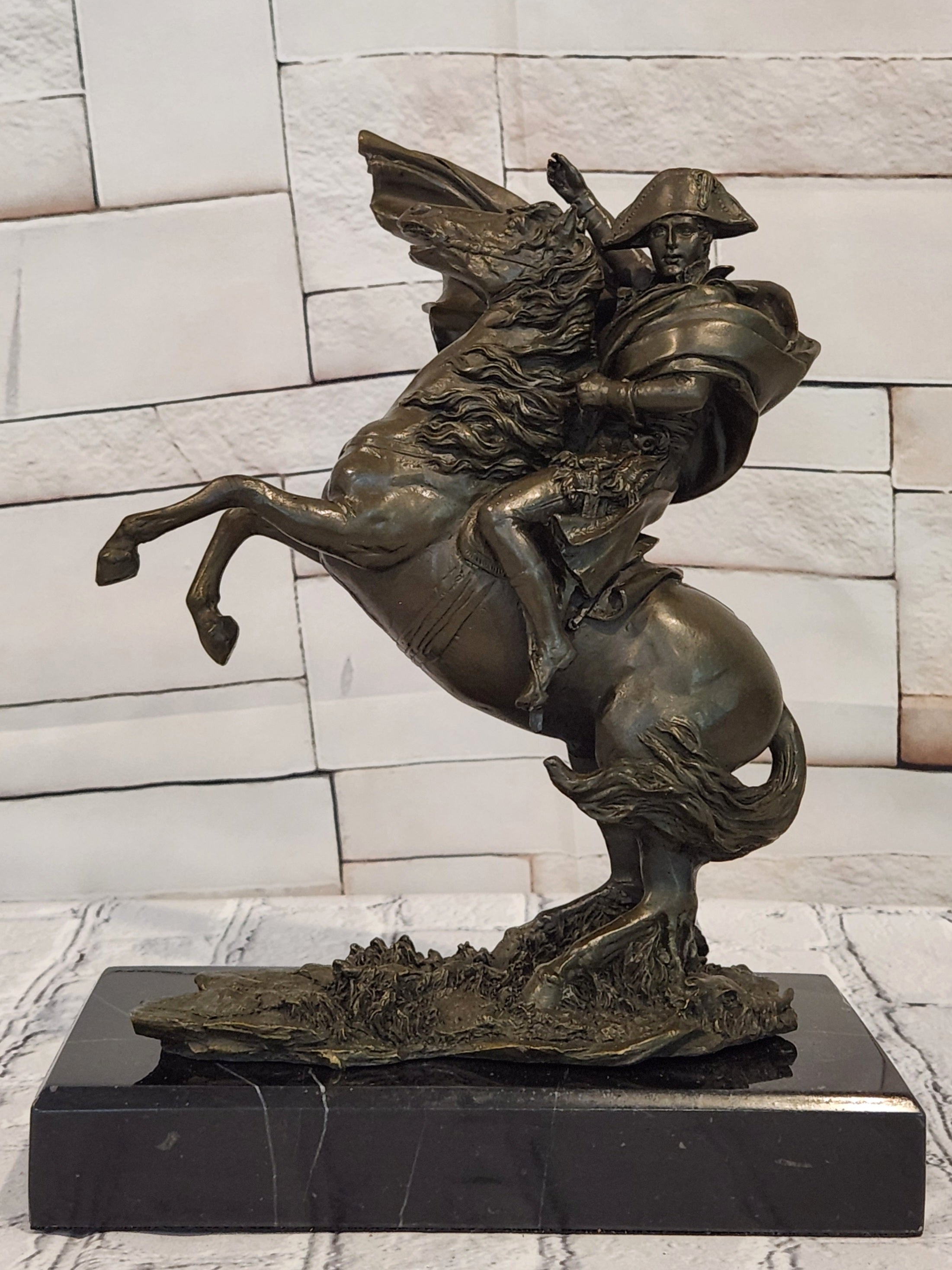Napoleon Bonaparte Statue Hot Cast Bronze Napoleon Crossing the Alps Sculpture
