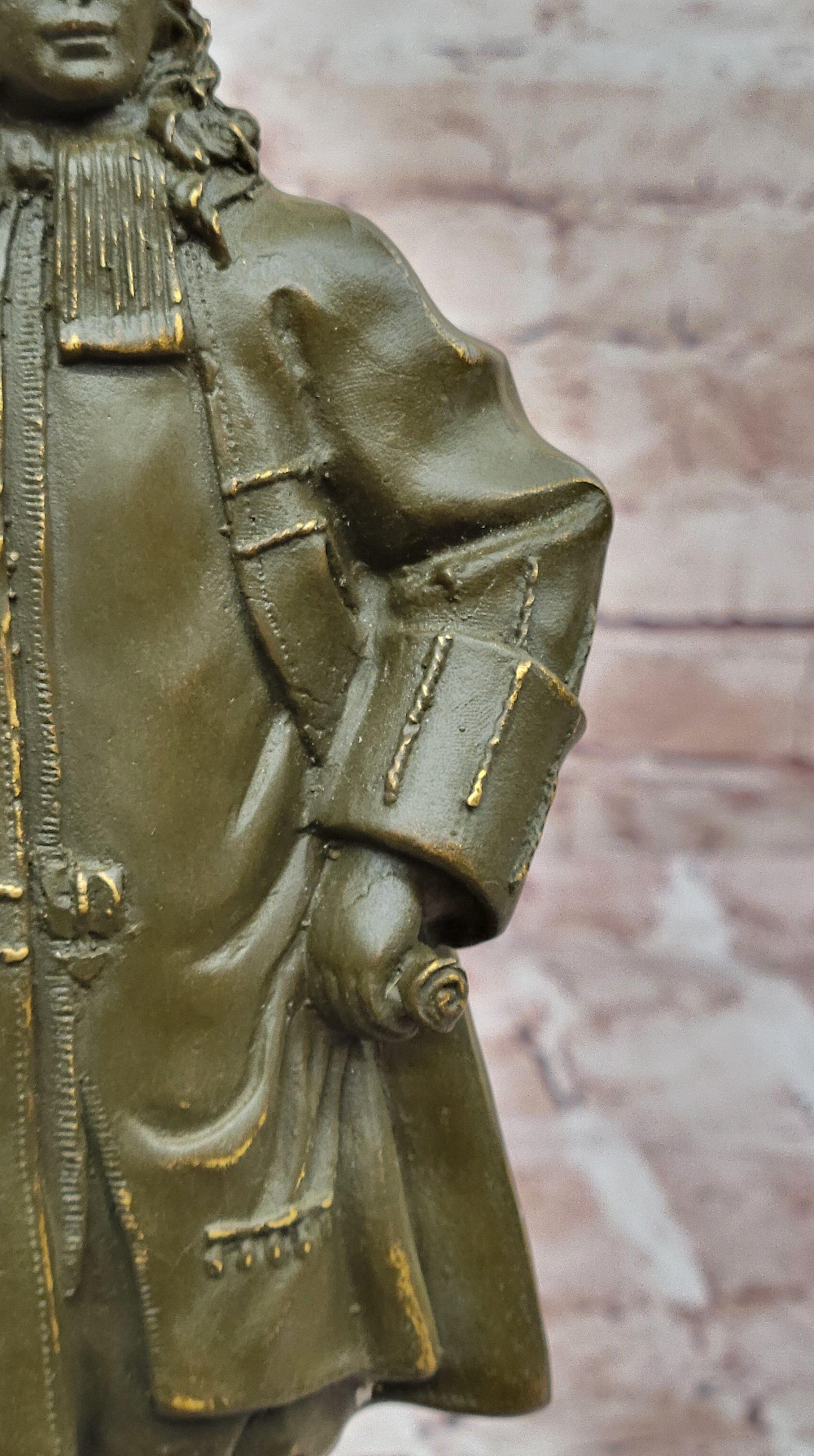Bronze Historical Figure William Penn with Hat on Marble Base