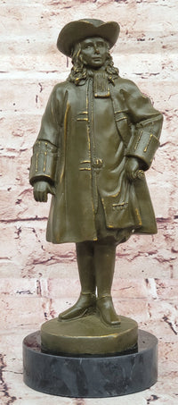 Bronze Historical Figure William Penn with Hat on Marble Base