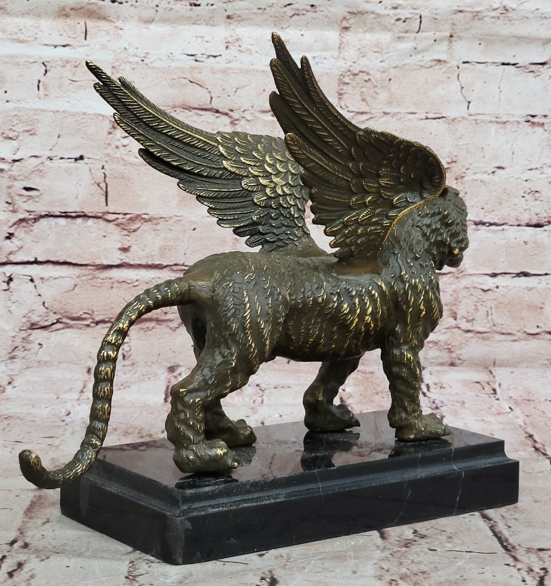Majestic Griffin Bronze - Lion-Eagle Fantasy Art