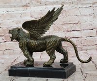 Majestic Griffin Bronze - Lion-Eagle Fantasy Art