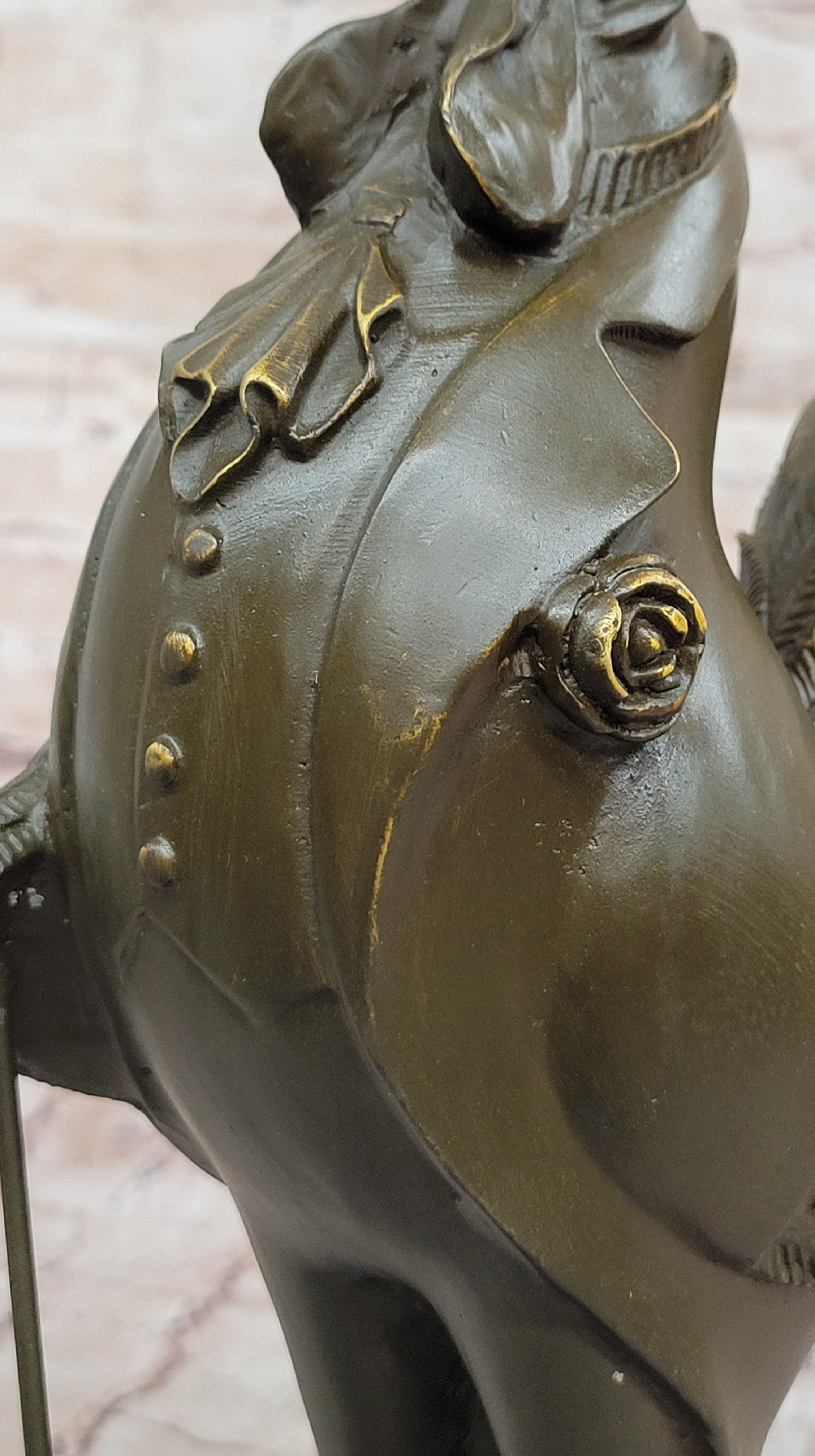 Dapper Rooster Gentleman Bronze – Victorian Style