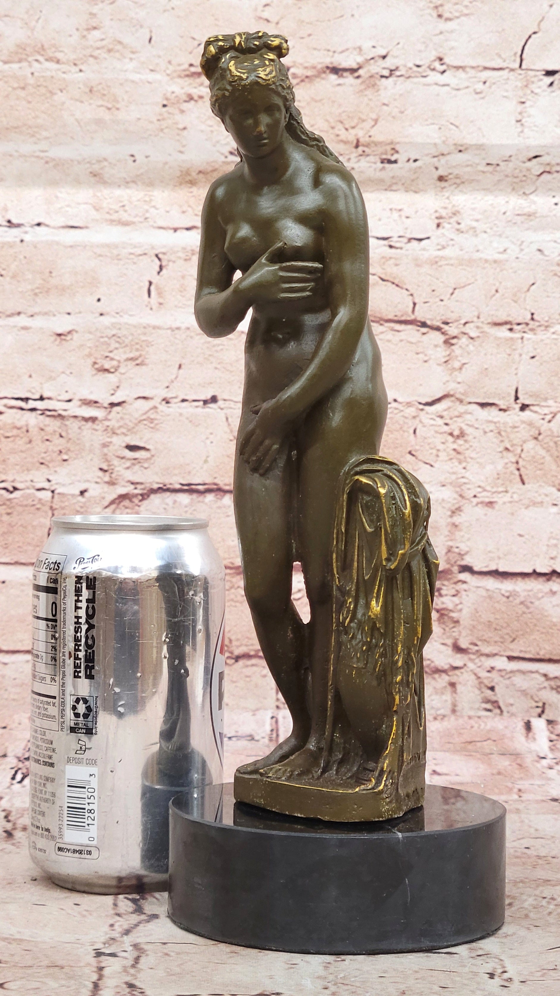 Bronze Sculpture of Venus – Classical Nude Female Figure on Marble Base