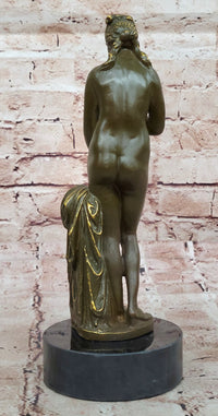 Bronze Sculpture of Venus – Classical Nude Female Figure on Marble Base