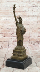 Statue of Liberty Bronze Sculpture – New York Souvenir