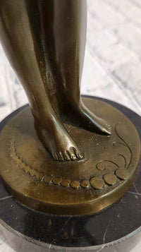 Lady Playing Violon by french Artist Jean Patoue Bronze Sculpture Statue Decor
