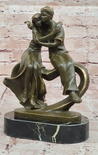 Romantic Couple Bronze Sculpture by Patoue
