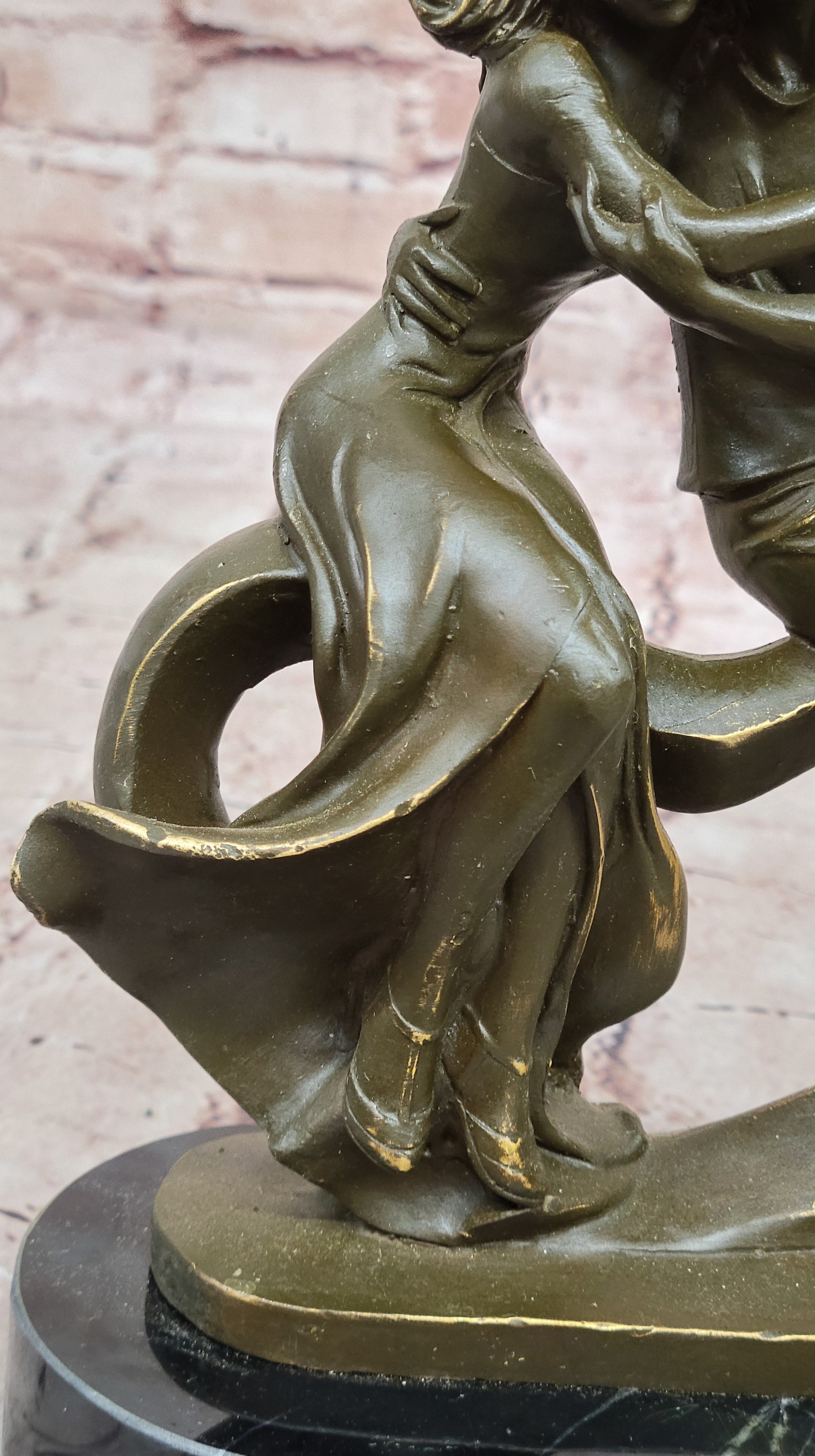 Romantic Couple Bronze Sculpture by Patoue