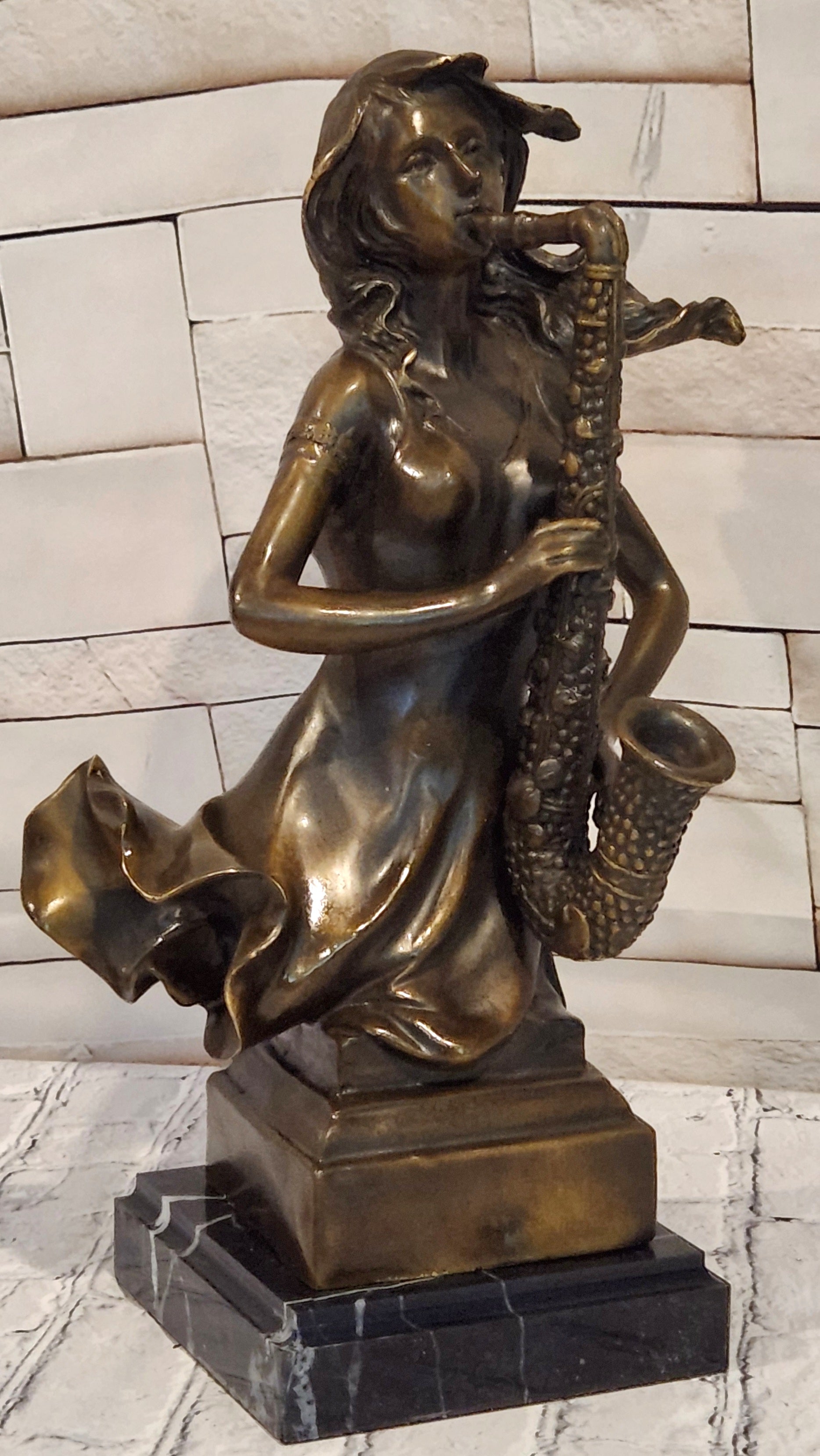 Western Style Bronze Statue: Woman Saxophone Player Home, Office, & Café Decor