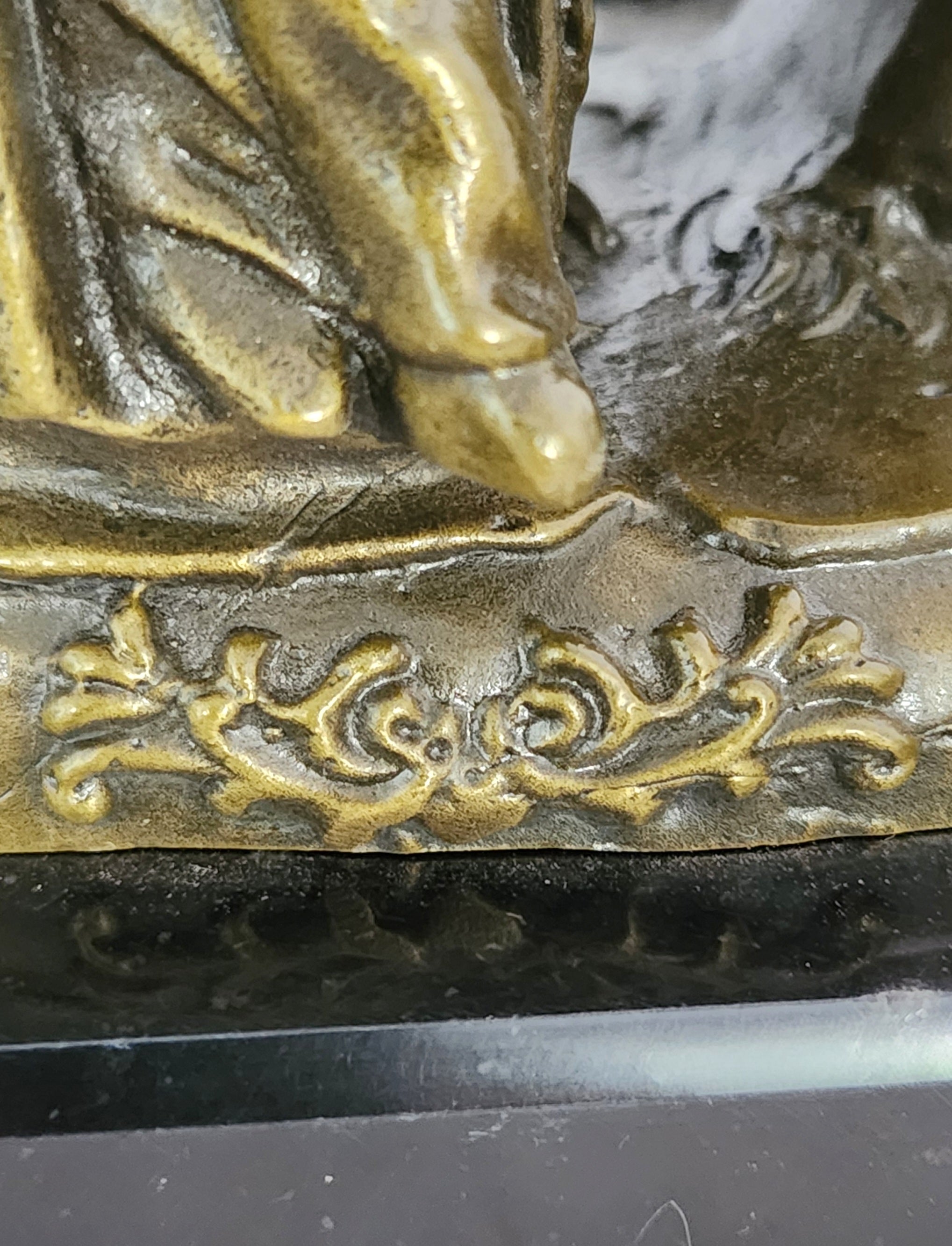 Hand Made Signed Annie Colonial Couple Romantic Bronze Sculpture Statue