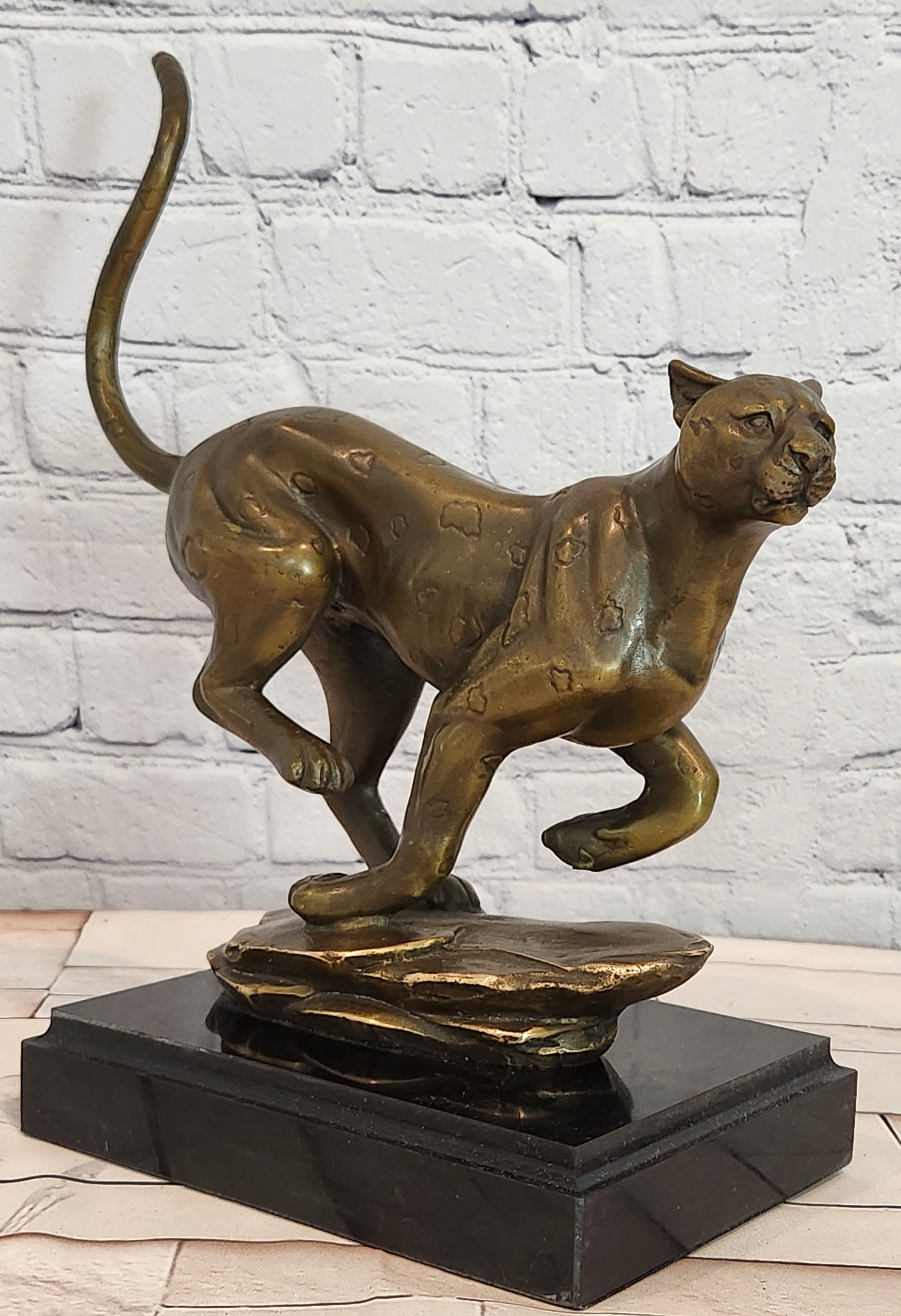 Running Cheetah Sculpture Figurine Bronze Wild Cat Wildlife Artwork by Cain Statue