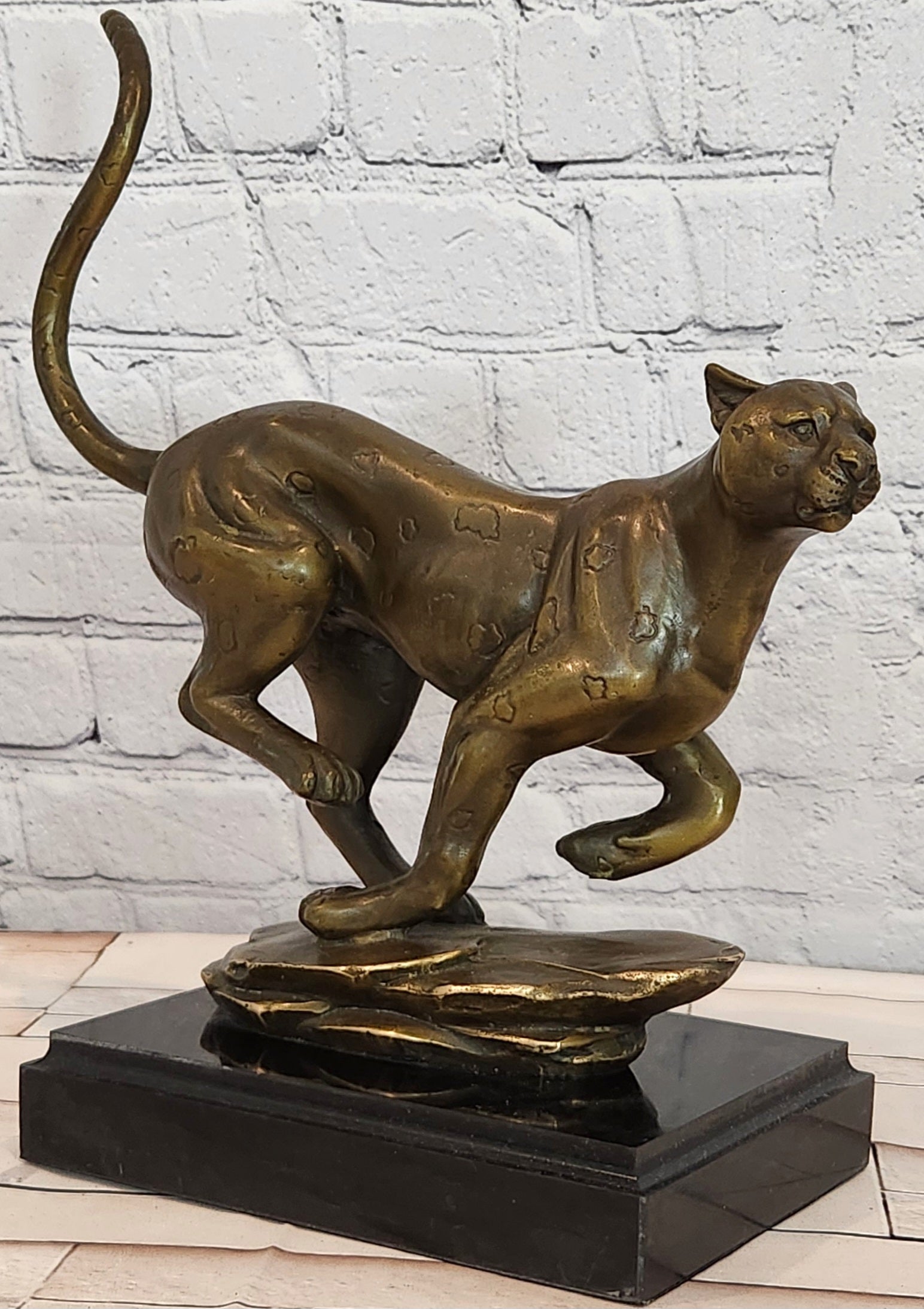 Running Cheetah Sculpture Figurine Bronze Wild Cat Wildlife Artwork by Cain Statue