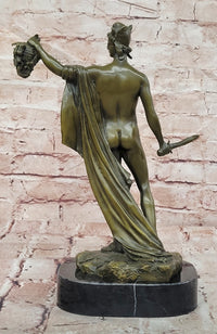 Perseus Holding the Head of Medusa, Bronze Sculpture Hot Cast Signed Cellini