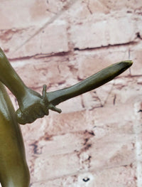 Perseus Holding the Head of Medusa, Bronze Sculpture Hot Cast Signed Cellini
