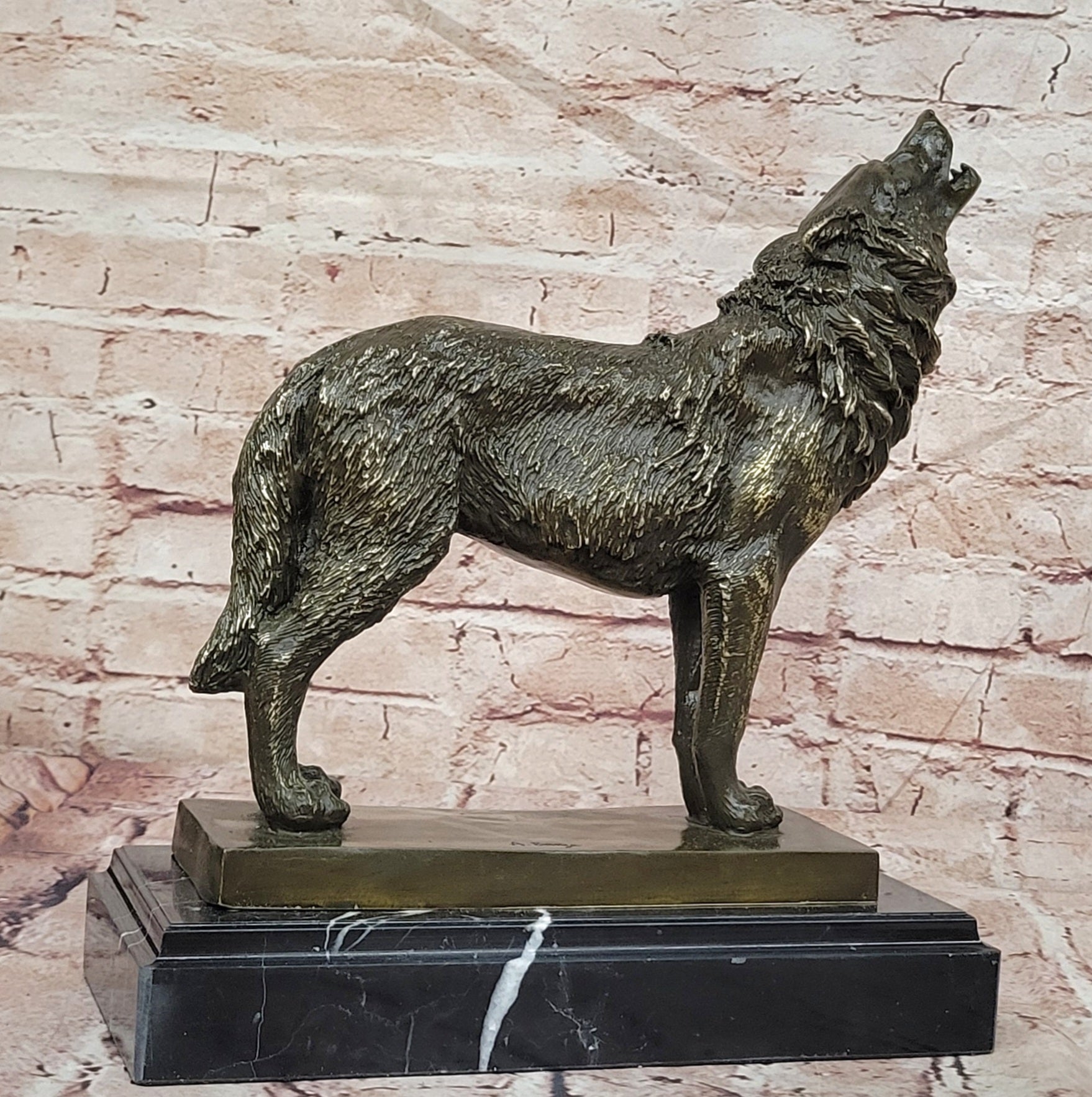 Genuine Bronze Sculpture of a Howling Wolf by Barye Hot Cast Figurine Statue