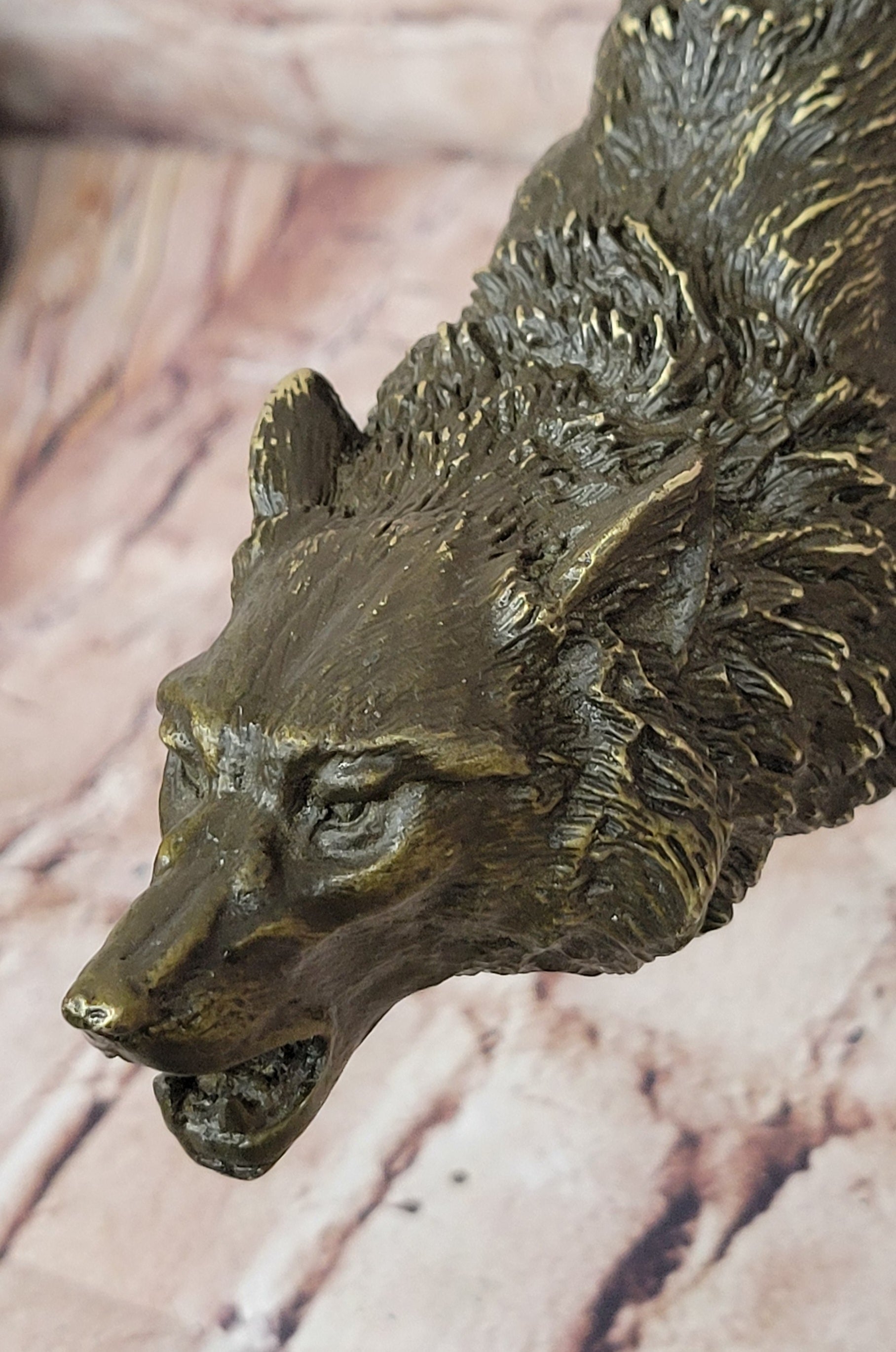 Genuine Bronze Sculpture of a Howling Wolf by Barye Hot Cast Figurine Statue