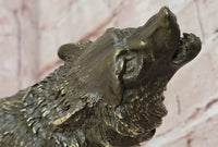 Genuine Bronze Sculpture of a Howling Wolf by Barye Hot Cast Figurine Statue