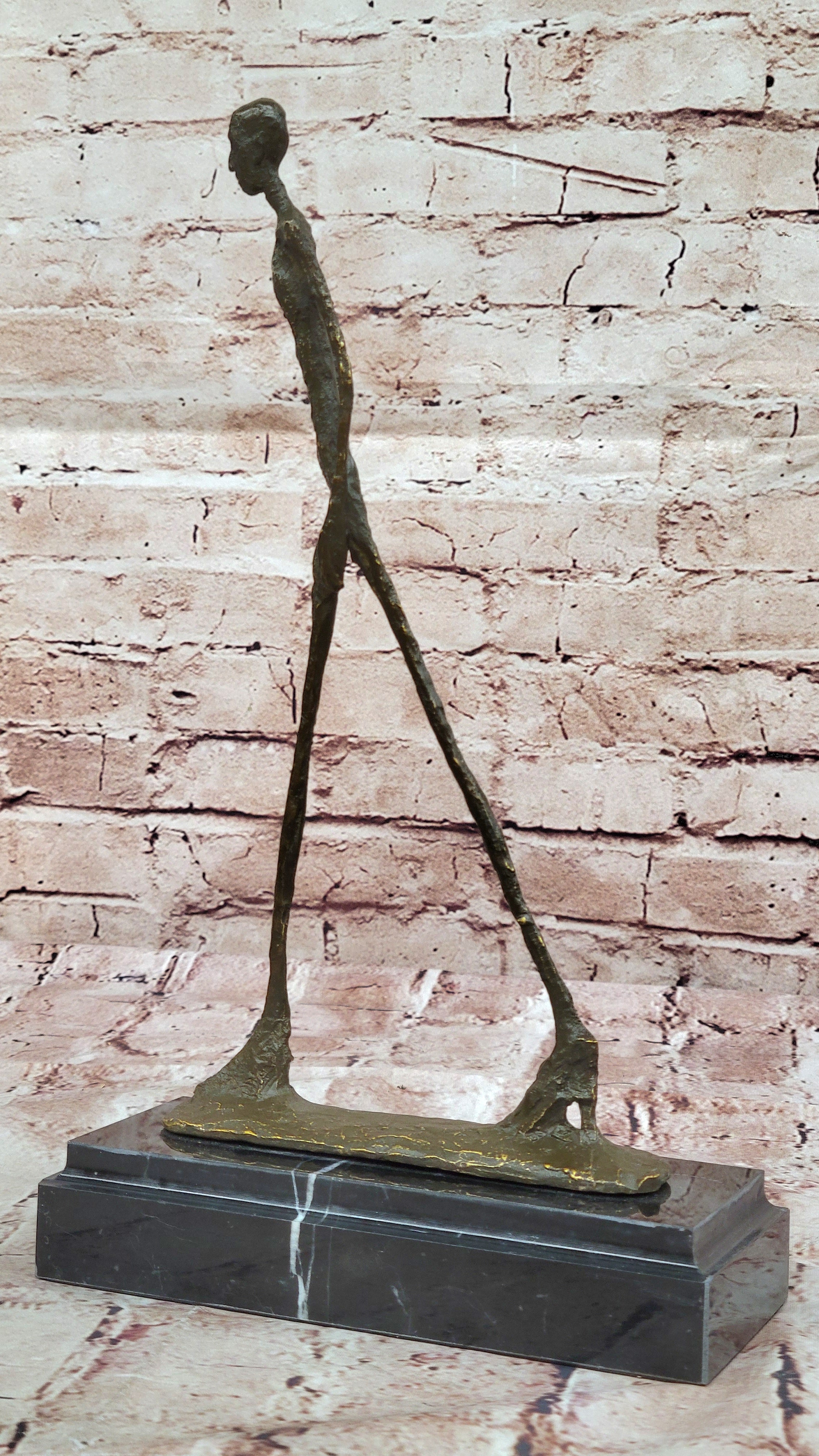 Walking Man Bronze Sculpture – Giacometti Style Art