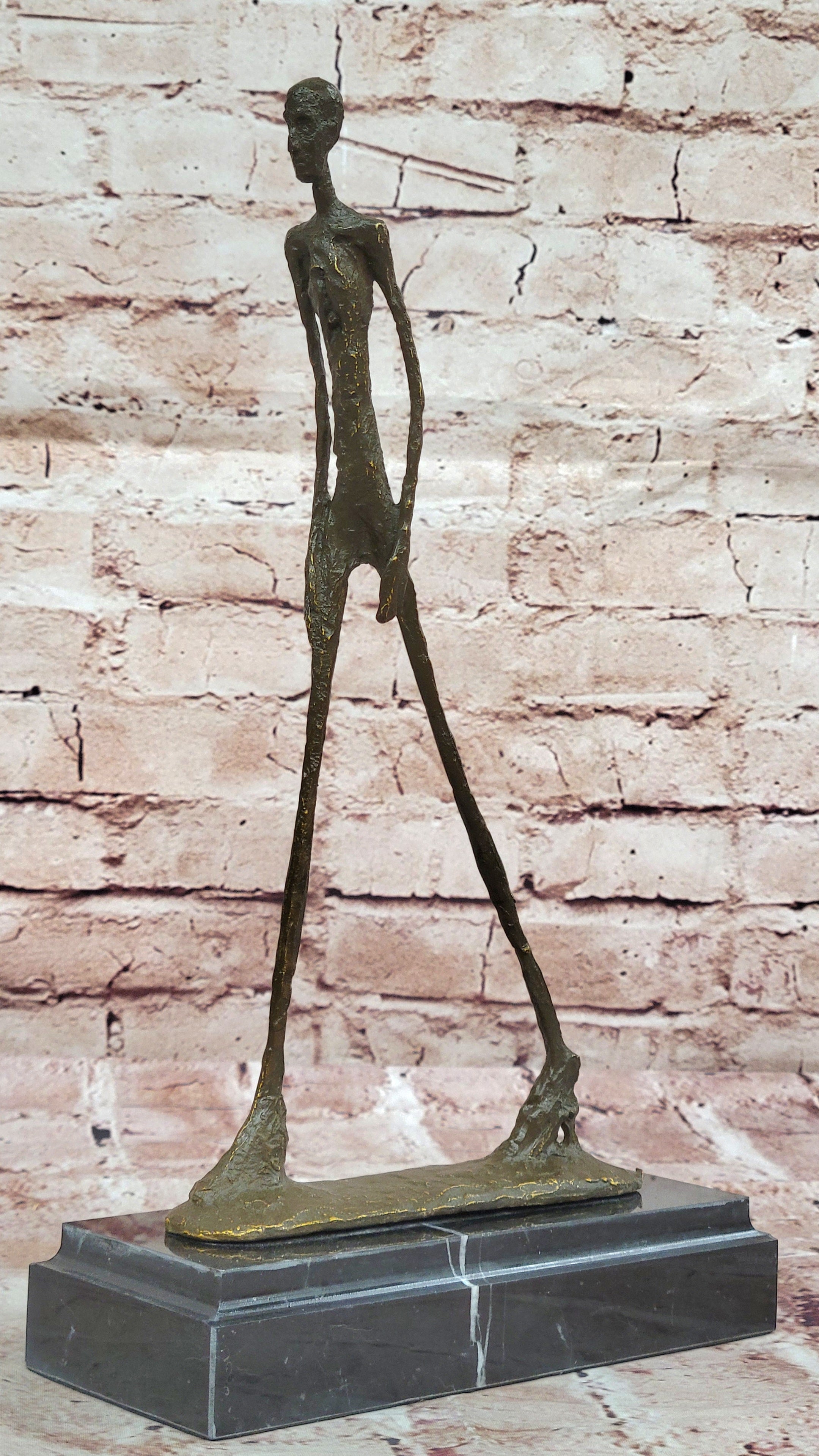 Walking Man Bronze Sculpture – Giacometti Style Art