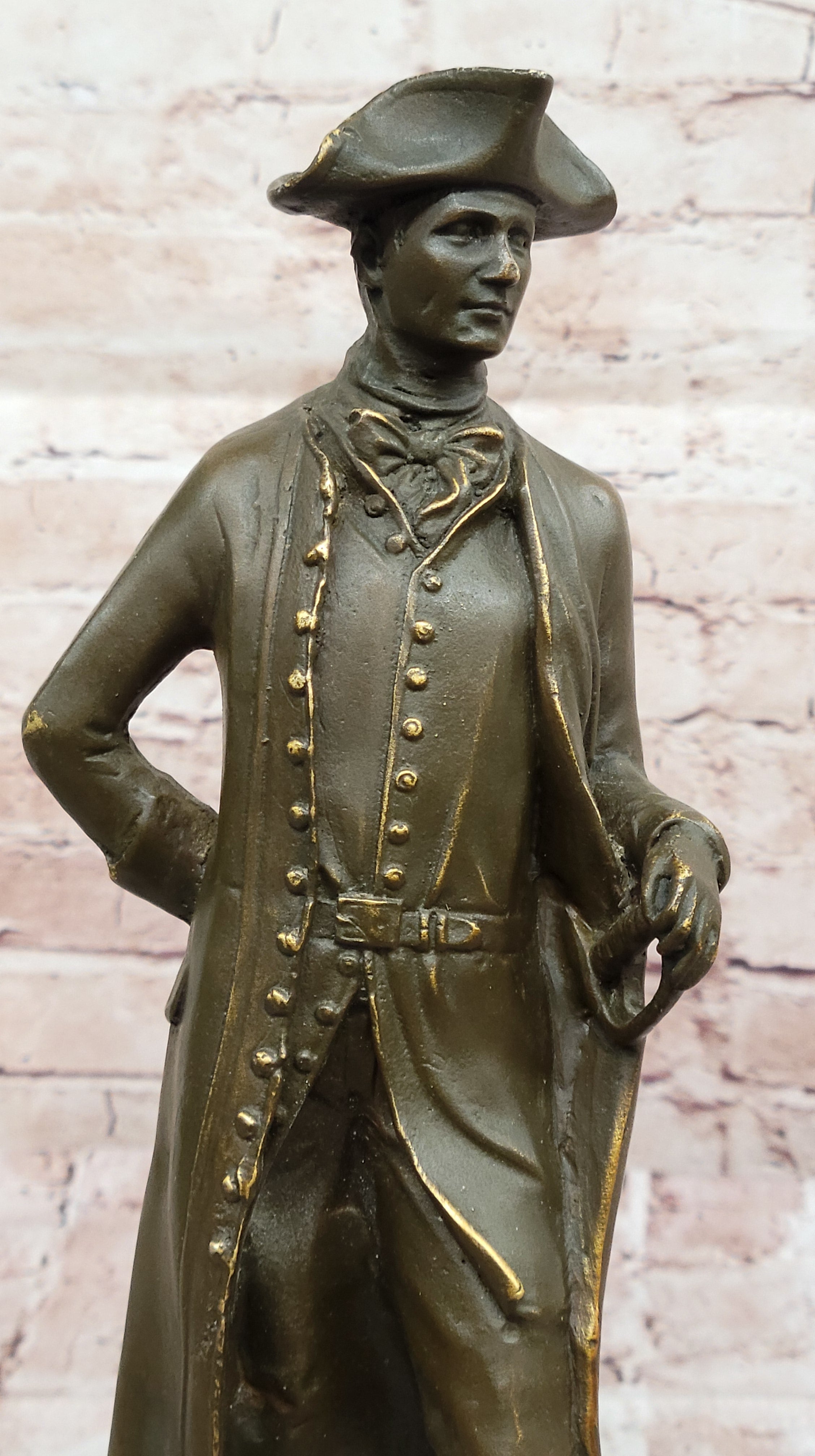 Colonial Gentleman Bronze Sculpture – Historical American