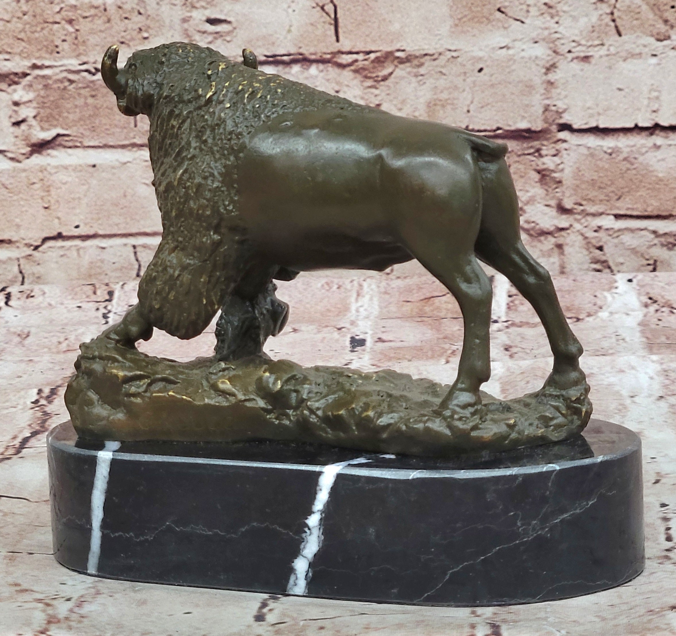 Western Bronze American Buffalo Bison Sculpture
