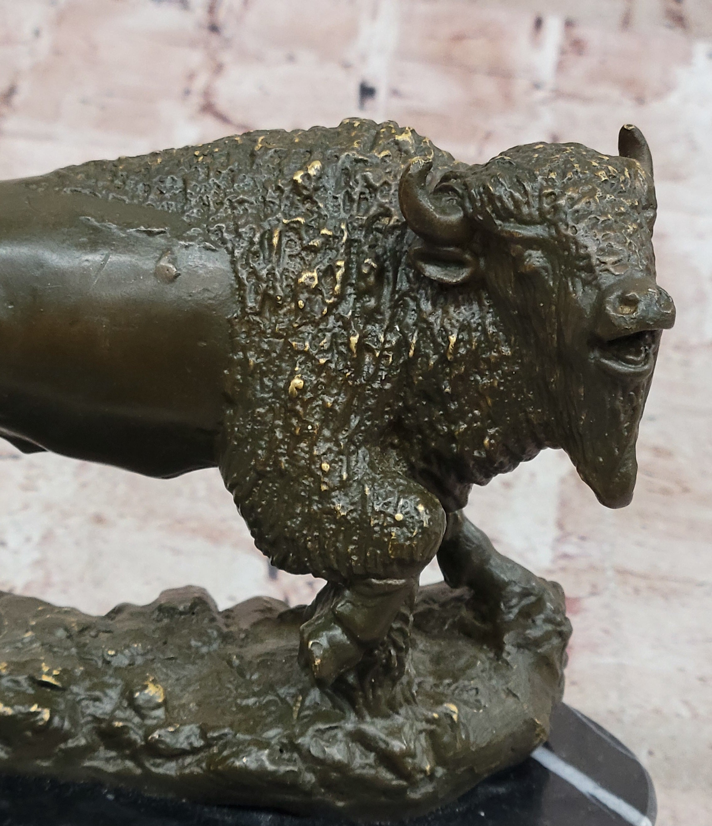 Western Bronze American Buffalo Bison Sculpture