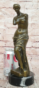 Signed Vintage Venus de Milo Bronze Sculpture Collectible Louvre Museum Artwork