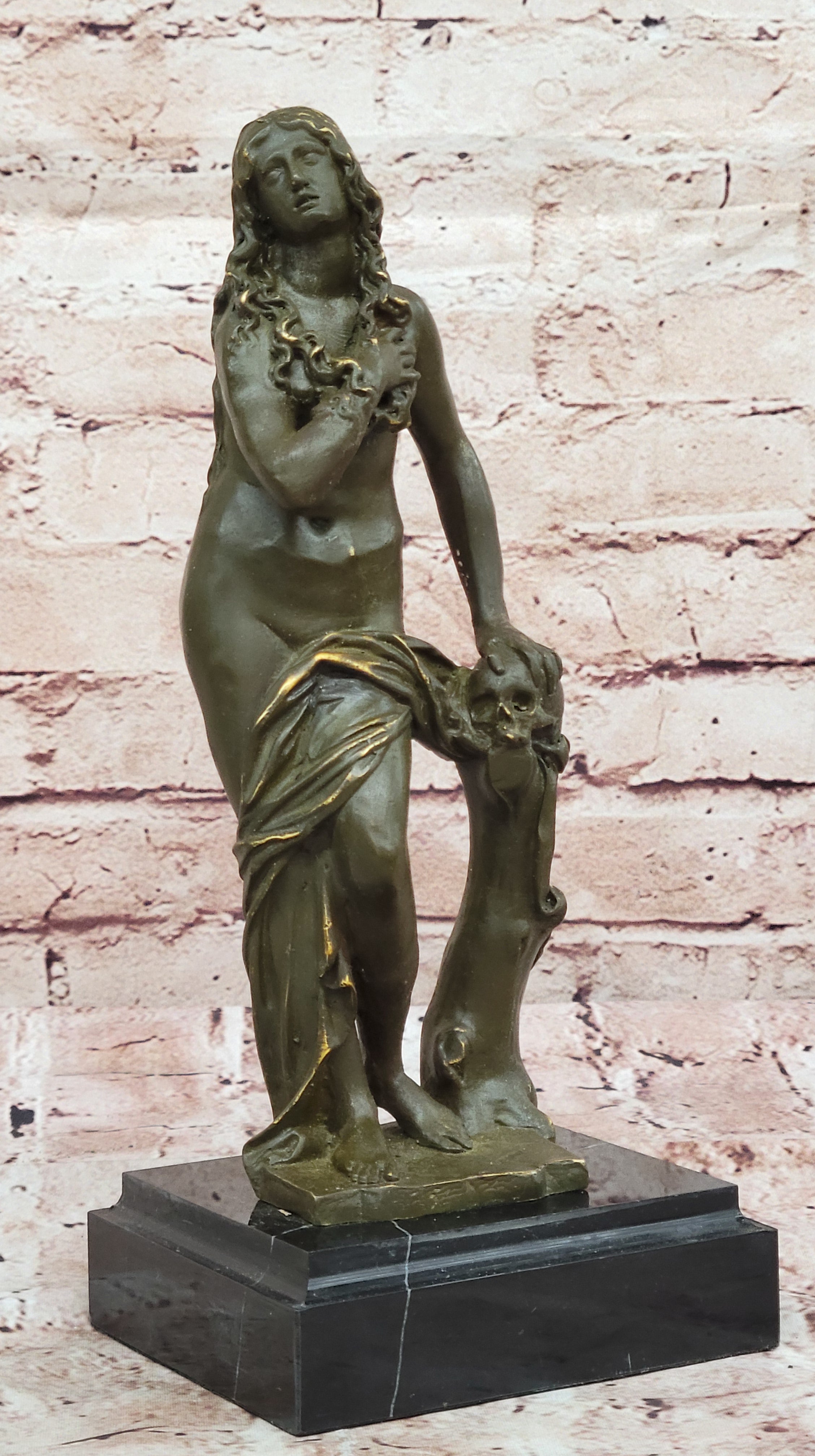 Venus Bronze Sculpture - Mythological Goddess of Love