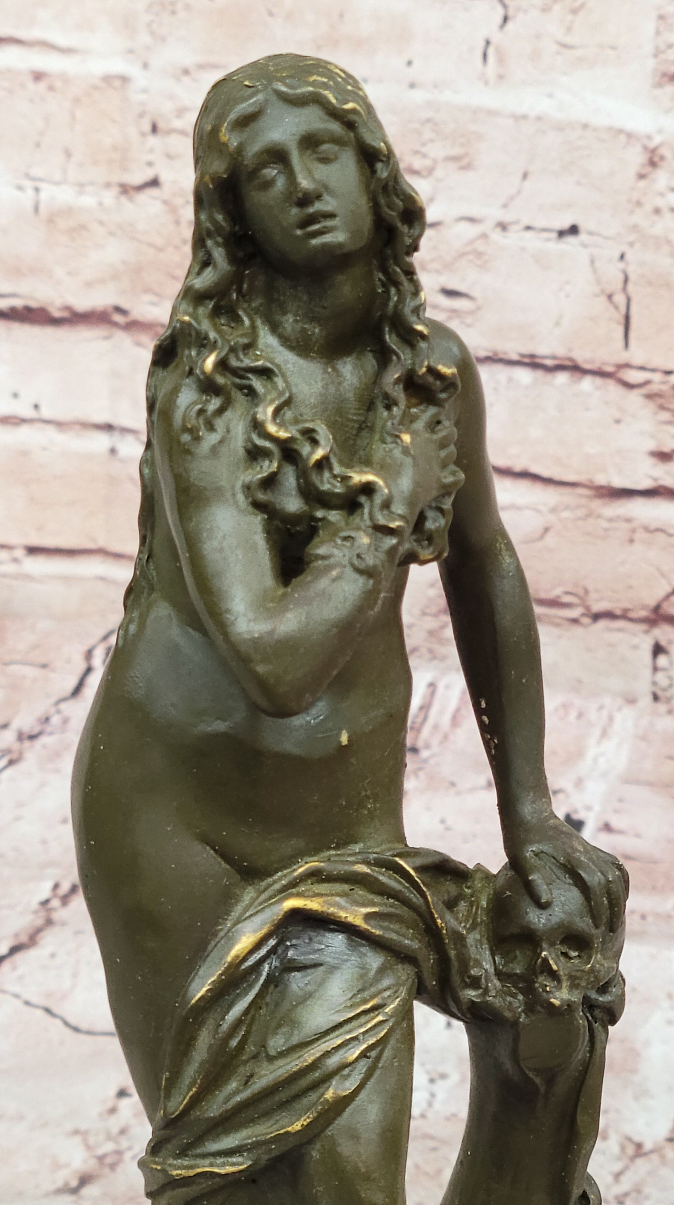 Venus Bronze Sculpture - Mythological Goddess of Love