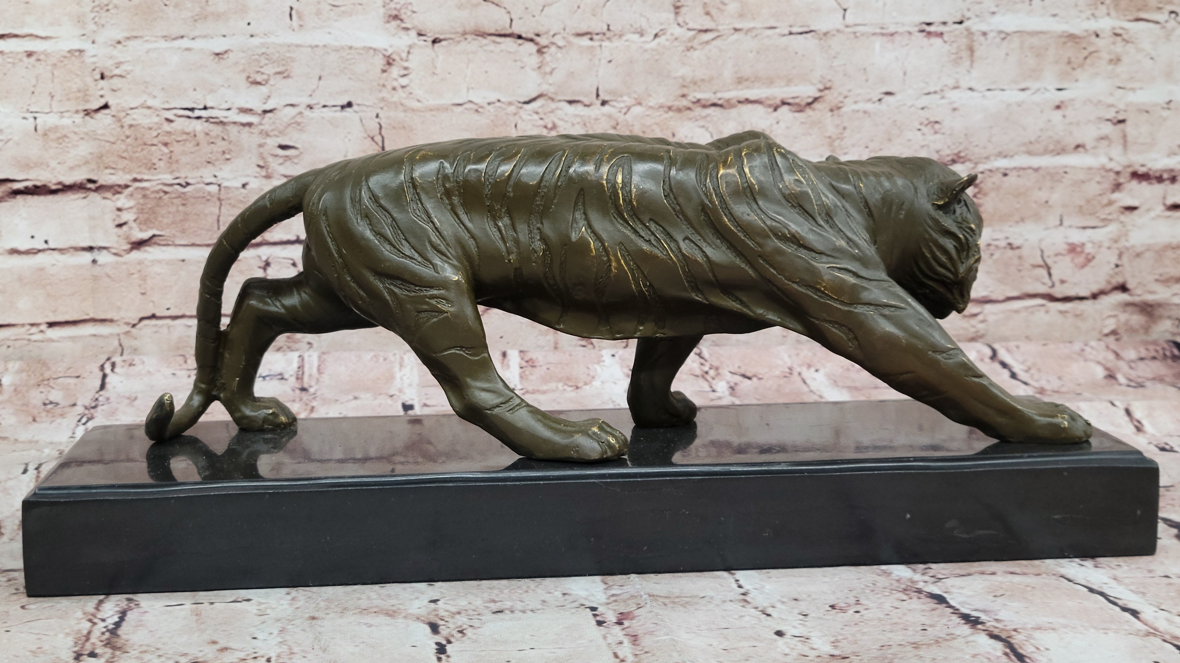 Roaring Bronze Tiger on Marble Base – Wildlife Art