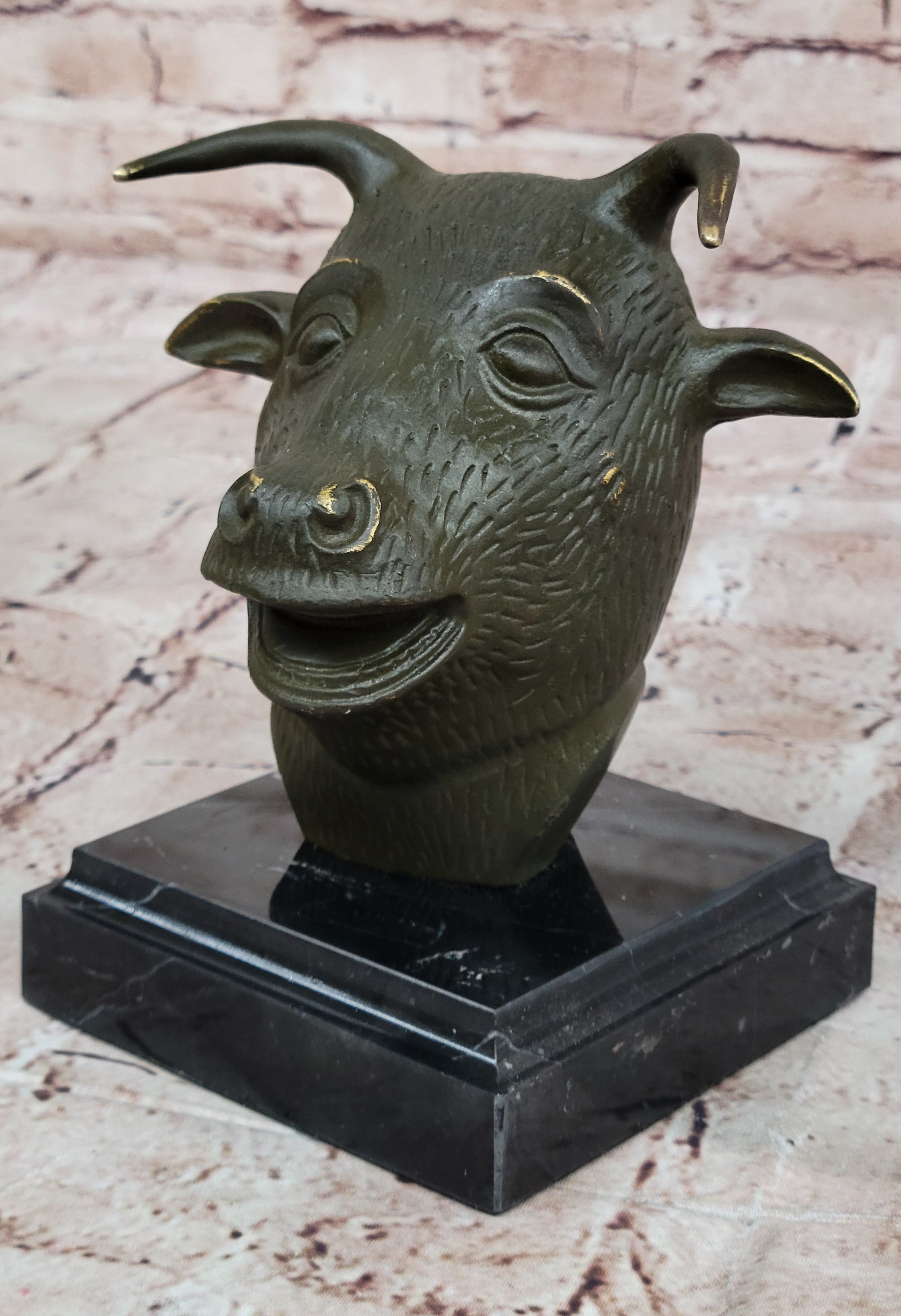Bronze Bull or Ox Head Realistic Farmhouse Sculpture