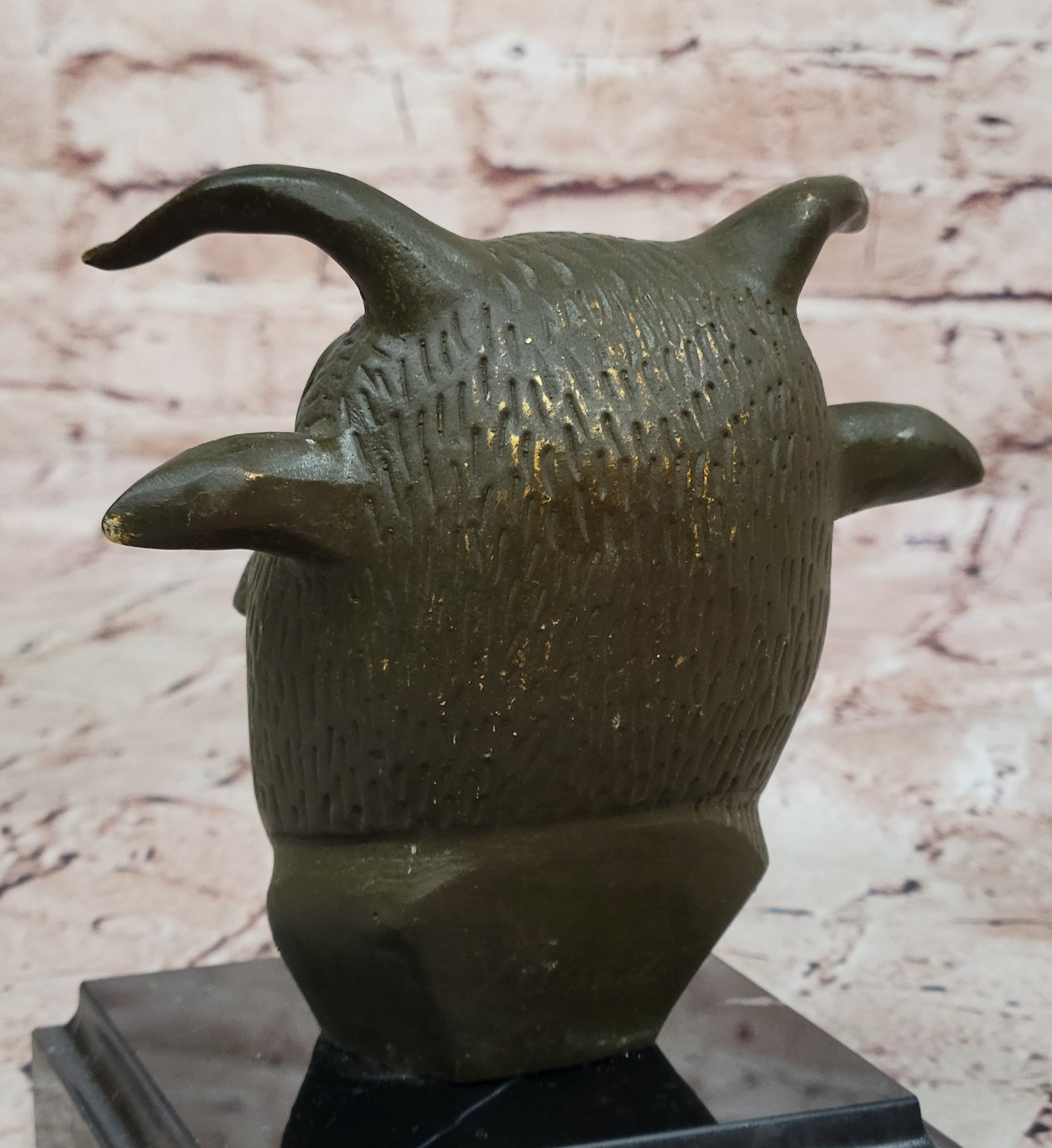 Bronze Bull or Ox Head Realistic Farmhouse Sculpture