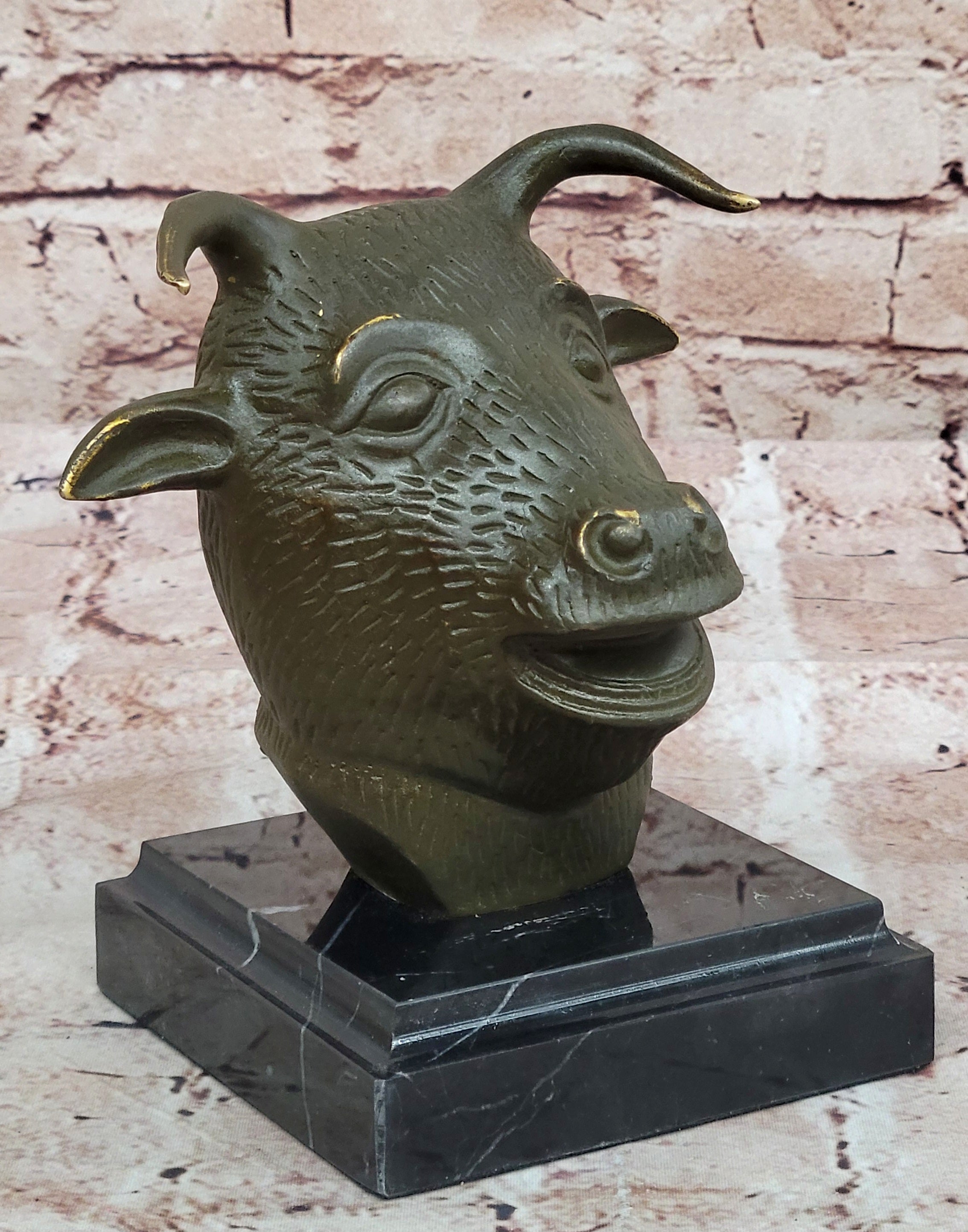 Bronze Bull or Ox Head Realistic Farmhouse Sculpture
