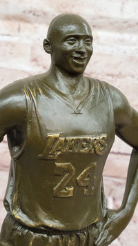 Bronze NBA Basketball Player - Kobe Bryant Lakers #24