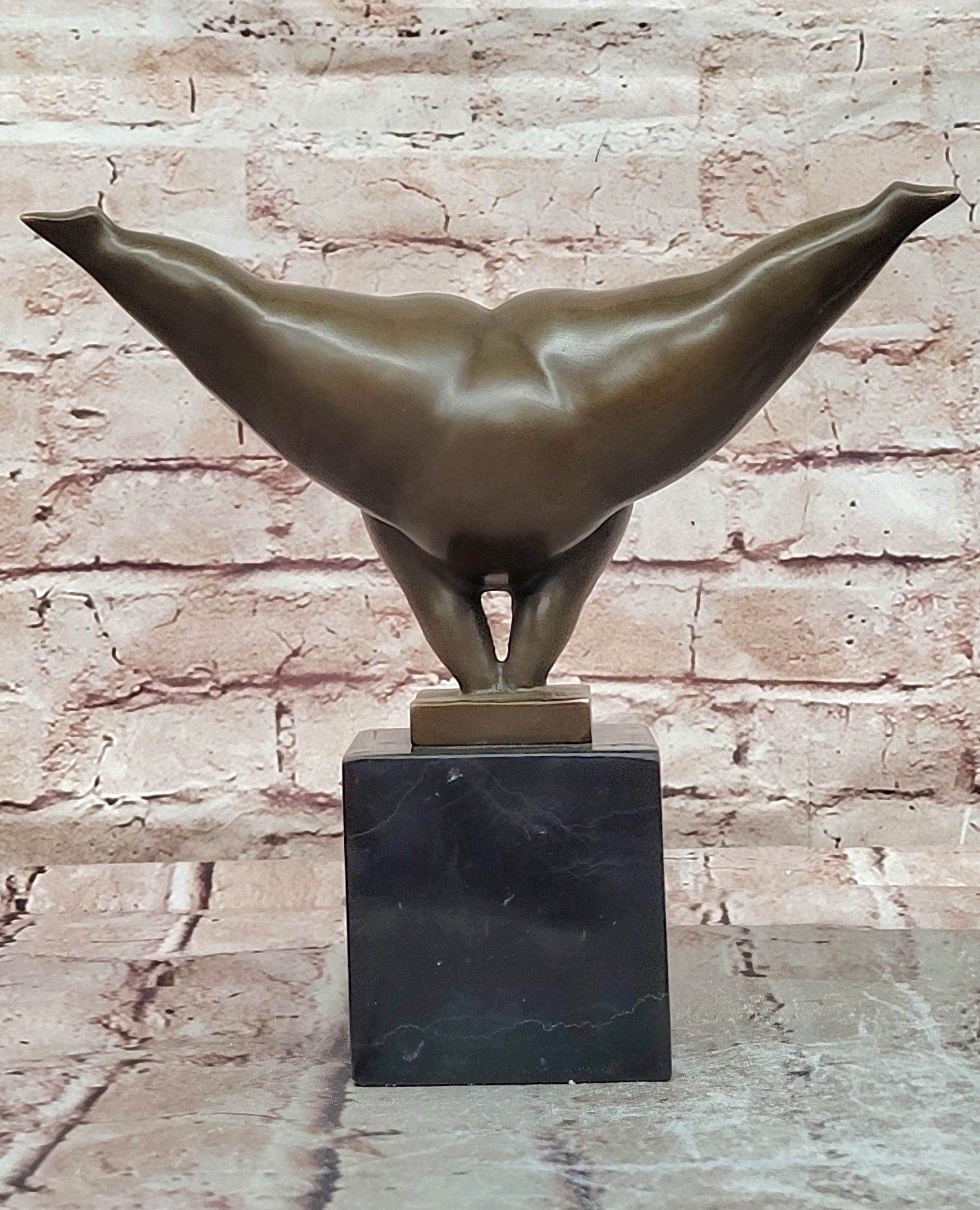 Sculpture Character Decoration Statue Handmade Jumping Human Classical Artwork