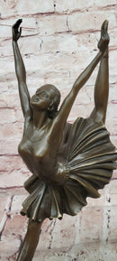 Signed Cesaro Gorgeous Ballerina in Twine Bronze Sculpture Figurine Statue