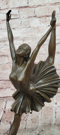 Signed Cesaro Gorgeous Ballerina in Twine Bronze Sculpture Figurine Statue