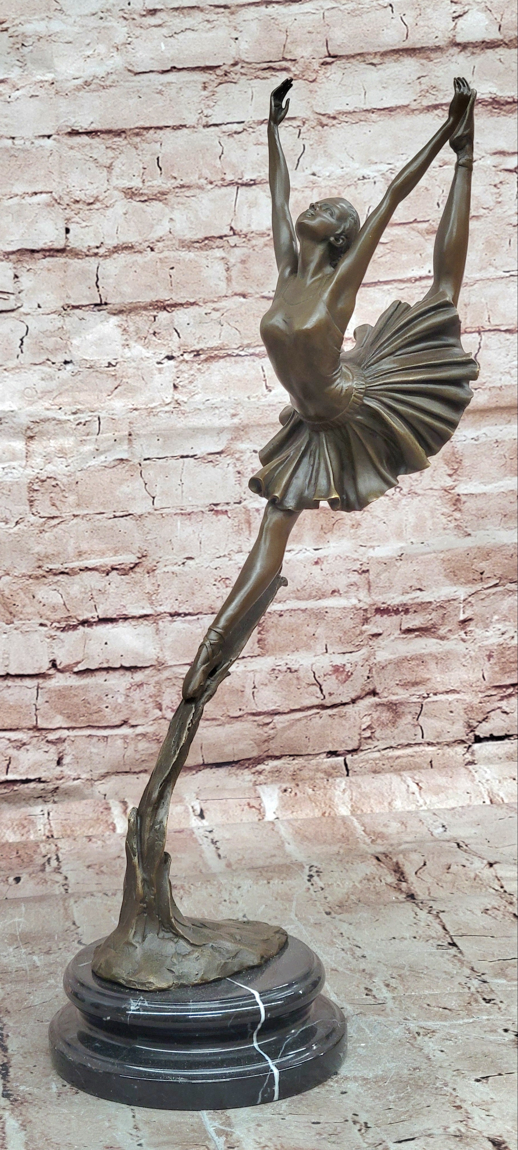 Signed Cesaro Gorgeous Ballerina in Twine Bronze Sculpture Figurine Statue