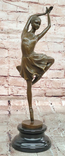 Signed Original Cesaro Ballerina in Pose on Points Bronze Sculpture Figurine