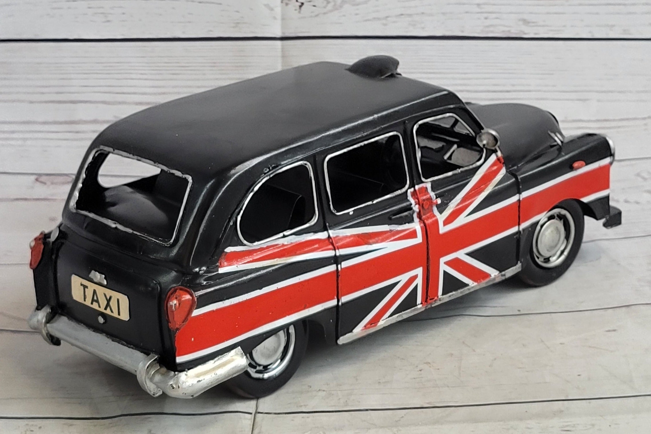 1966 Black London Taxi 1:12 Scale Model Car Artwork