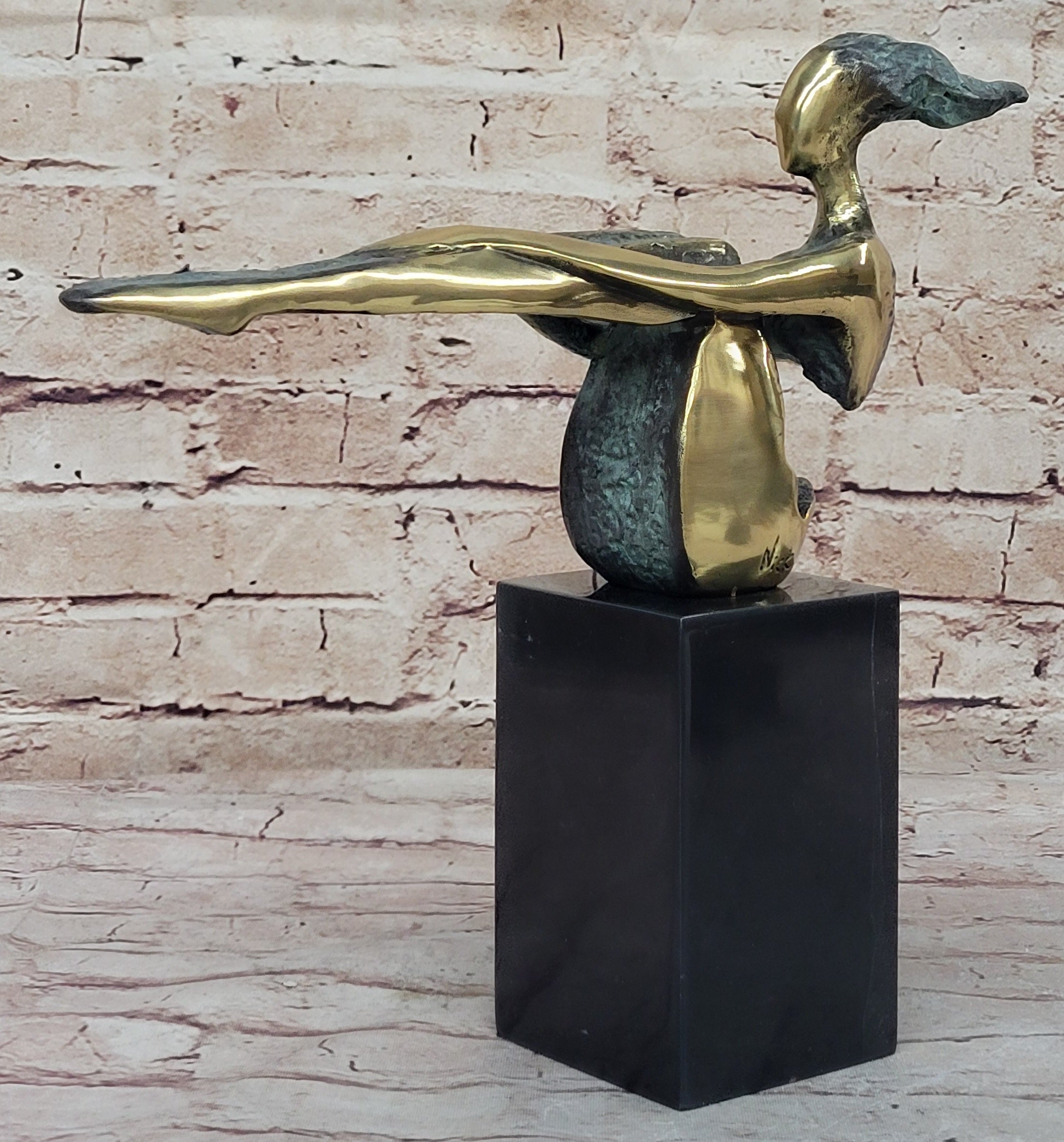 CONTEMPORARY BRONZE METAL SCULPTURE NUDE ABSTRACT FIGURATIVE FEMALE SIGNED DECO