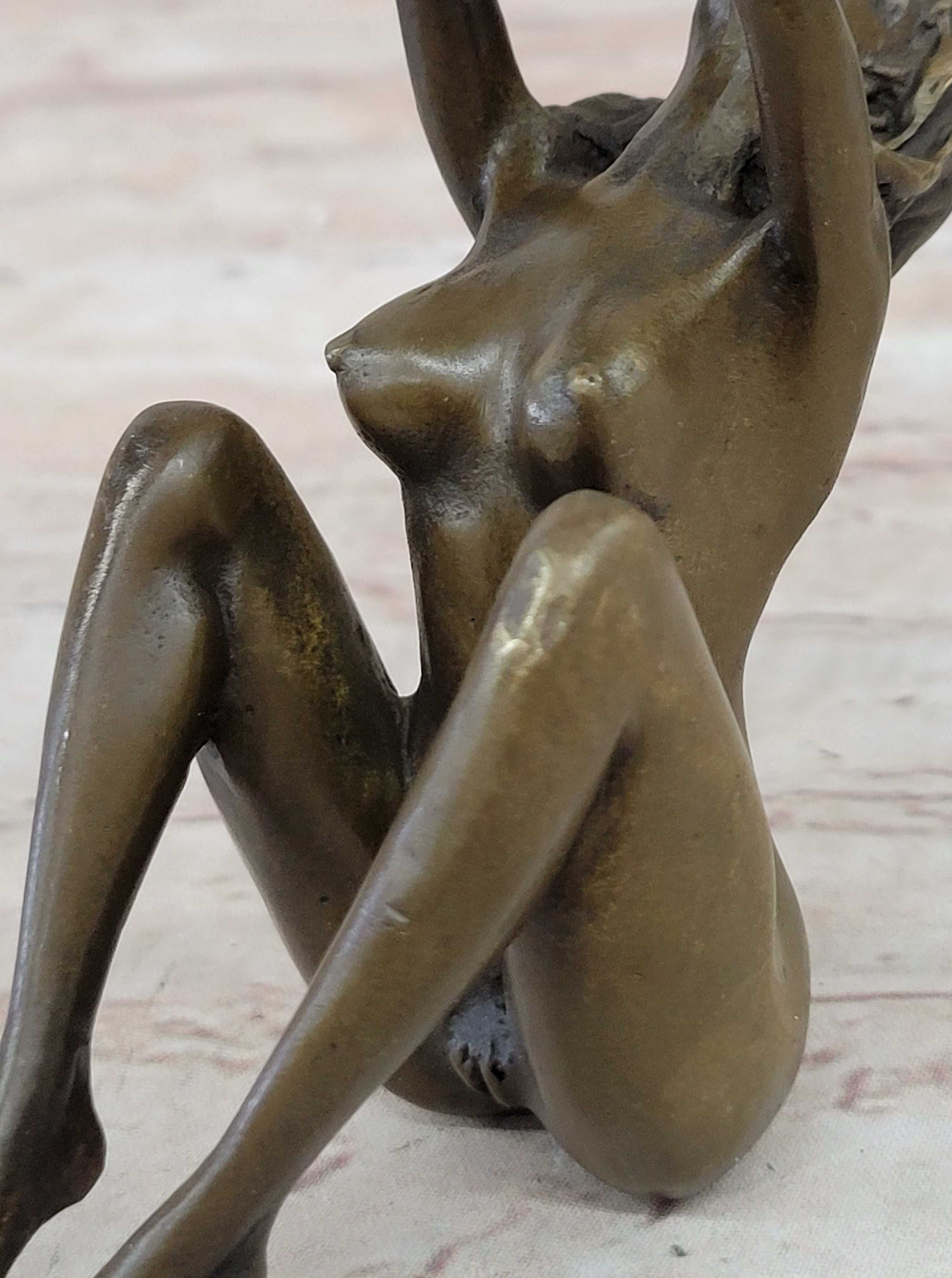 Signed Artwork 2 pcs Erotic Girls Making Love Bronze Sculpture