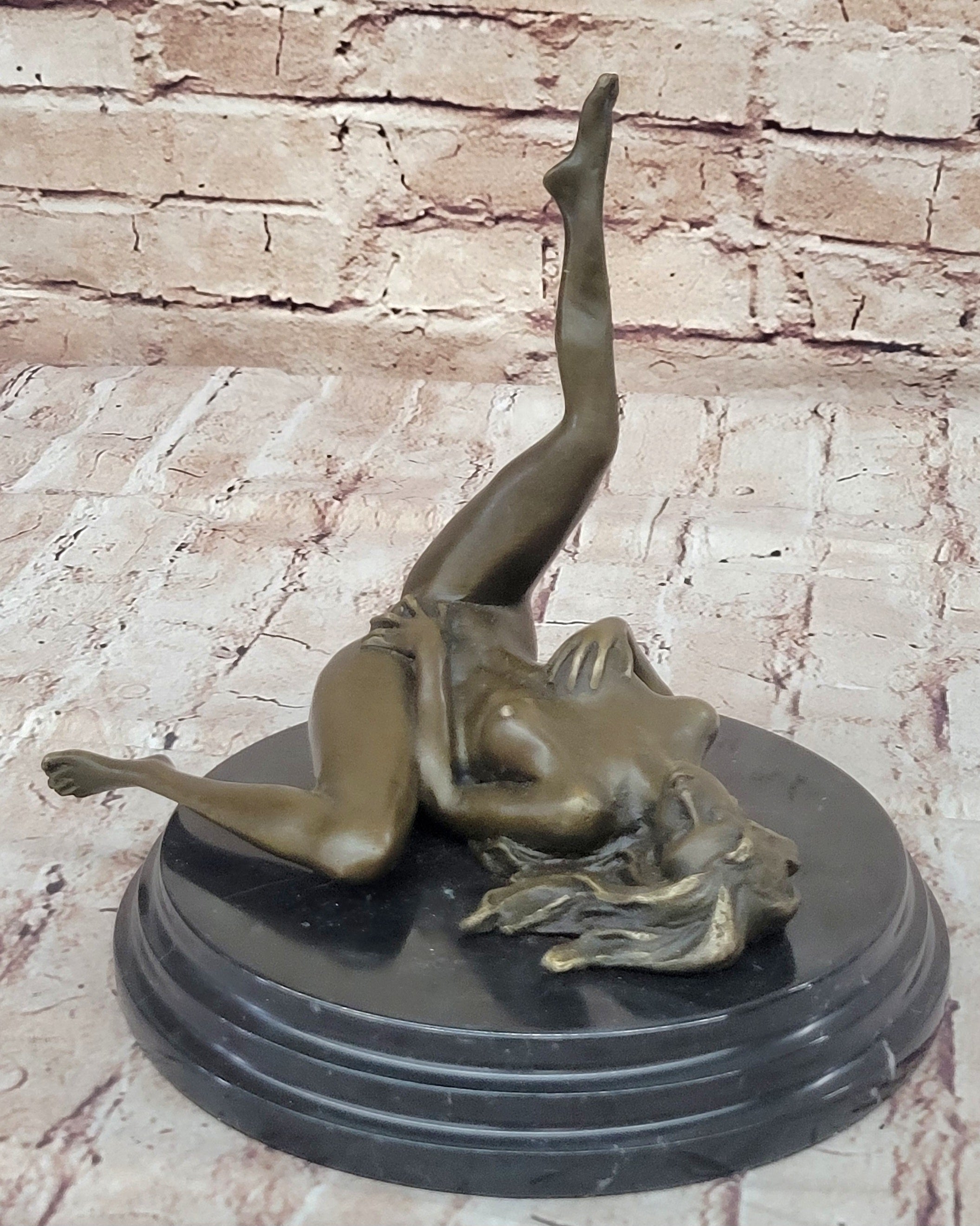 Erotic Exhibitionist Nude Female Exposed Figure Bronze Sculpture by Mavchi