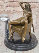 Erotic Nude Woman on Couch - Sculpture by Mavchi